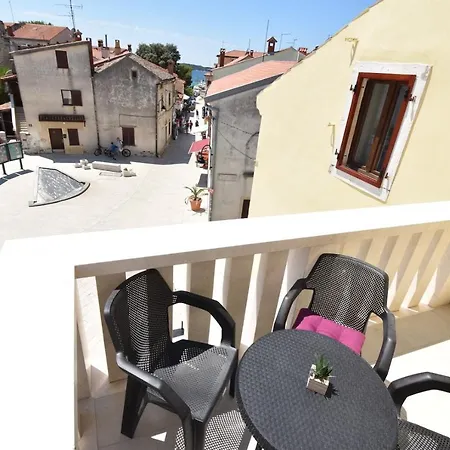 Sea View 40m From The